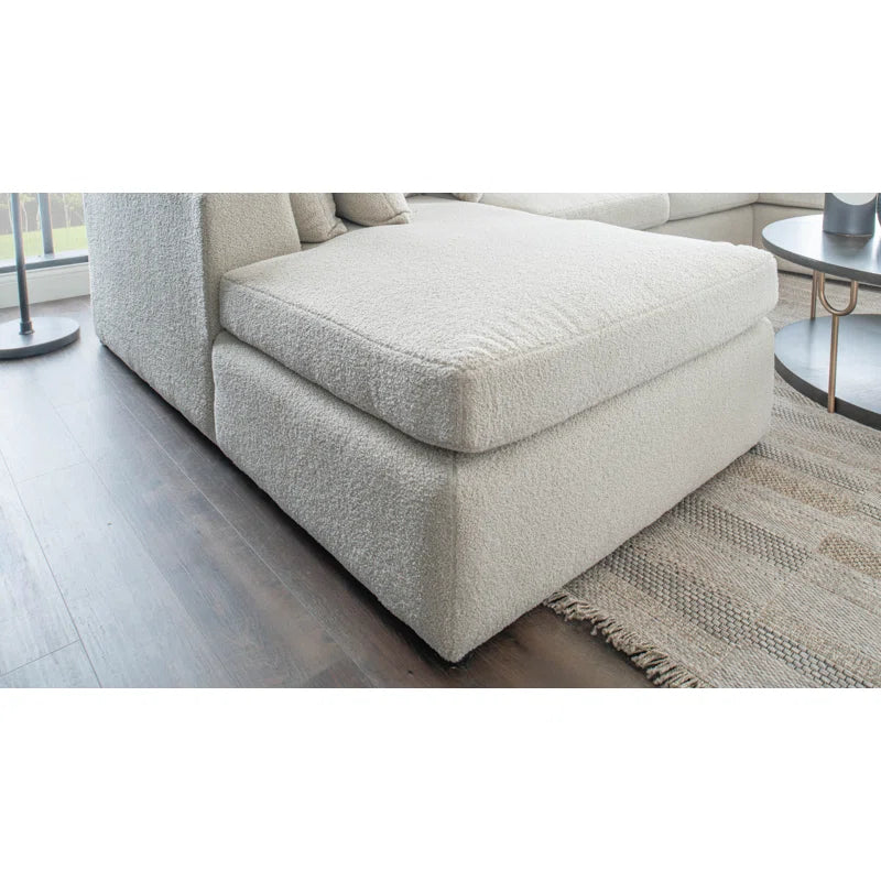 The Fairmont sectional 140'